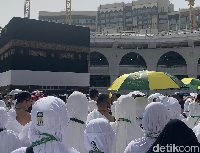 Jemaah Haji Maktour Mendarat Di Tanah Suci, Langsung Ibadah Umroh