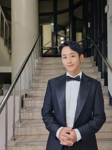 jung hae in