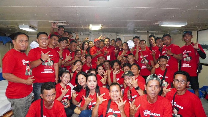 Kader PDIP dari 3 provinsi tiba di Jakarta untuk mengikuti Puncak Bulan Bung Karno