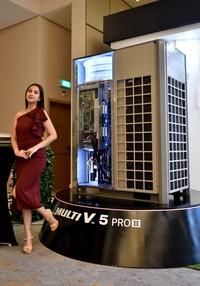 PT LG Electronics Indonesia terus memperluas adopsi teknologi kecerdasan buatan atau artificial intelligence (AI) pada produk anyarnya.
Kini, perusahaan asal Korea Selatan itu mengenalkan AC LG Multi Vi untuk bangunan komersial.