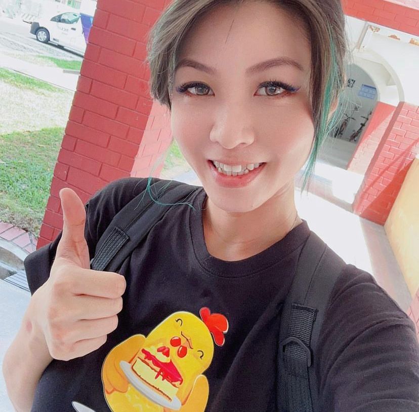 Keren! Wanita Ini Diet dan Turun BB 26 Kg Demi Jualan Ayam Goreng