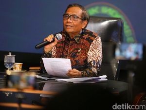 KKB Minta Rp 5 M Tebus Pilot Susi Air, Mahfud: Yang Penting Selamat
