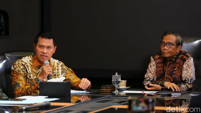 Pemerintah akan memulai pemulihan hak para korban pelanggaran HAM berat masa lalu. Kick off pemulihan hak korban akan dilakukan di Aceh.