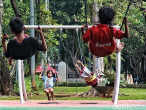 35 Tembang Dolanan Jawa, Lagu Anak-anak yang Penuh Makna