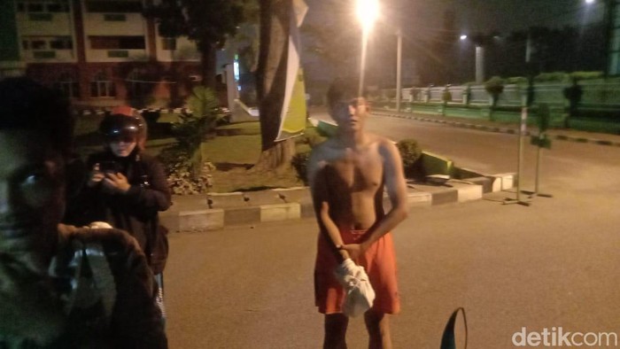 Mahasiswa UNSU dibacok di jalan.