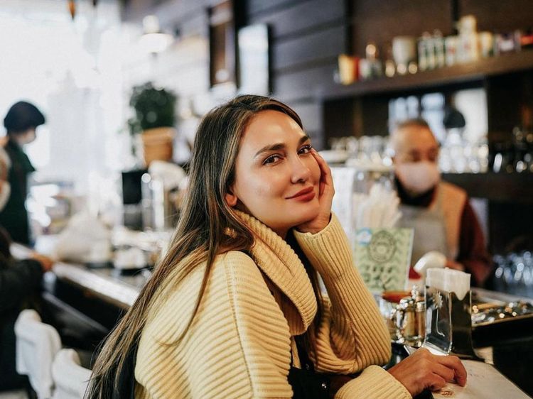 Makin Lengket dengan Maxime Bouttier, Ini Potret Luna Maya Saat Kulineran