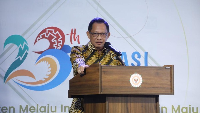 Mendagri Tito Karnavian