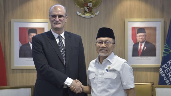 Momen Dubes Suriah Sambangi Markas Kemendag