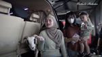 7 Momen Nathalie Holshcer Ajak Kambing Kurban Naik Alphard