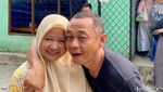 Aksi Nyak Kopsah Sapa Pengunjung hingga Racik Menu Betawi Mantul