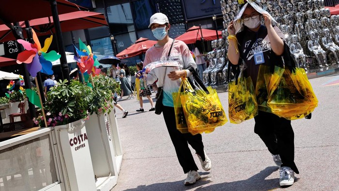 Panas Membara, China Catat Rekor Suhu Terpanas dalam 60 Tahun Terakhir