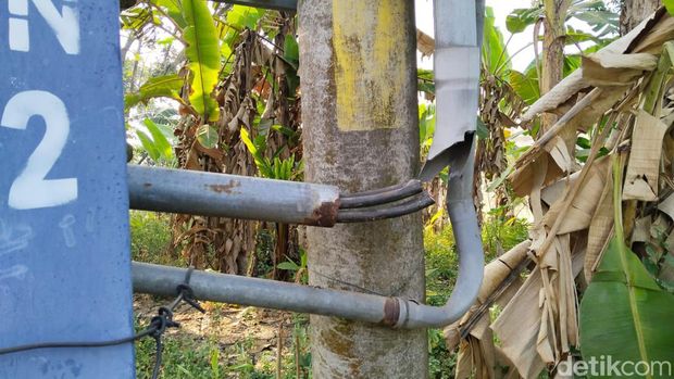 pencurian kabel listrik di Mojokerto