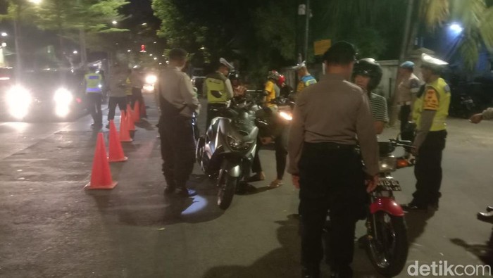 Polisi di Surabaya gelar operasi serentak antisipasi kejahatan malam