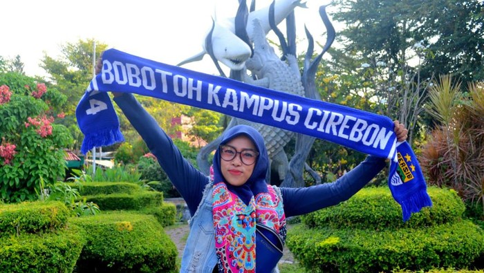 Ratna Wulan Sari.
