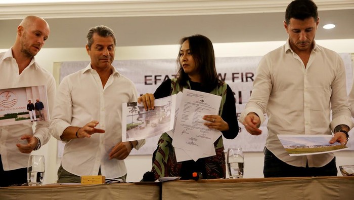 Puteri Indonesia Persahabatan 2002 Fanni Lauren Christie (FLC) dilaporkan oleh warga negara asing (WNA) ke Kepolisian Daerah (Polda) Bali. Ada apa?