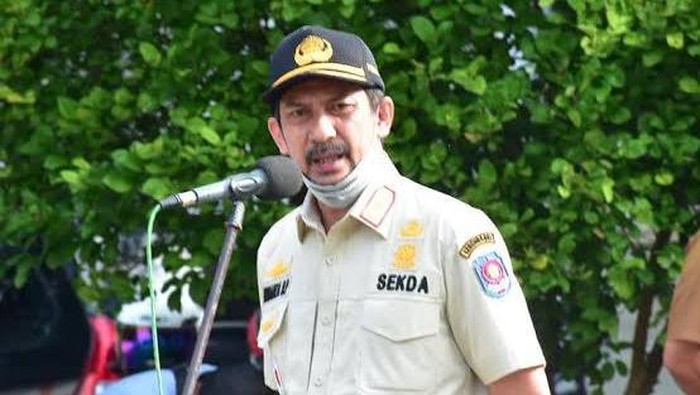 Sekda Kota Palopo Firmanza.