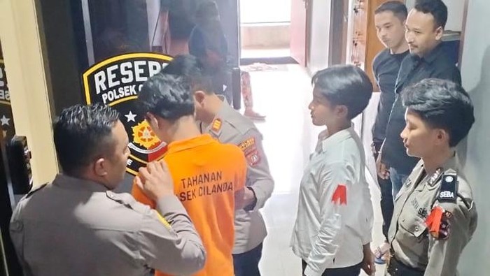 Tattoo artist di Jaksel ditetapkan tersangka usai olesi wajah pacar dengan kotorannya sendiri