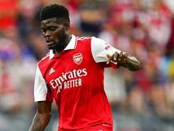 Thomas Partey rela dijual Arsenal, tapi tidak ke Arab Saudi. Juventus kabarnya meminatinya (AP)