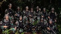 Ganja itu diamankan Satgas saat melakukan patroli malam di sepanjang jalur perbatasan Skow-Wutung. Sementara 2 OTK yang membawa ganja tersebut melarikan diri ke arah Papua Nugini.