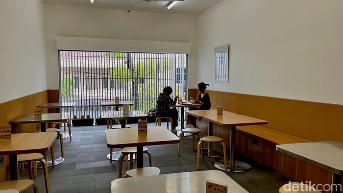 Tobo, restoran Jepang di dekat Pasar Cihapit Bandung.