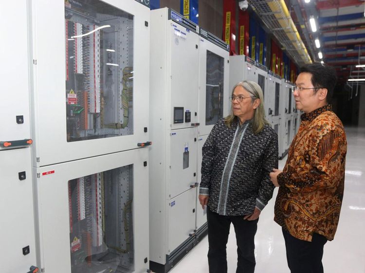 Top! Sebentar Lagi Ada Pusat Data H2 dengan Tenaga Surya
