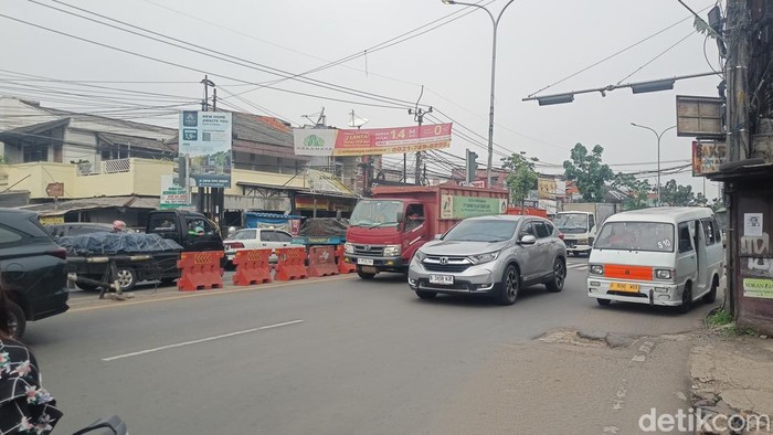 Traffic light Kampung Utan, Tangerang Selatan