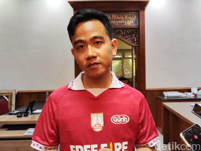 Wali Kota Solo Gibran Rakabuming Raka di Balai Kota Solo, Jumat (23/6/2023).