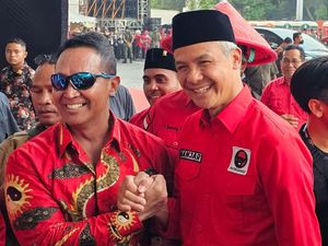 Ekspresi Ganjar dan Andika Saat Ditanya Bakal Duet di Pilpres 2024