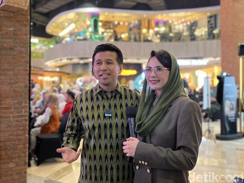 Audisi Emeron Hijab Hunt 2023 dihadiri oleh Wakil Gubernur Jawa Timur Emil Dardak dan istrinya, Ketua Penggerak PKK Jawa Timur Arumi Bachsin.