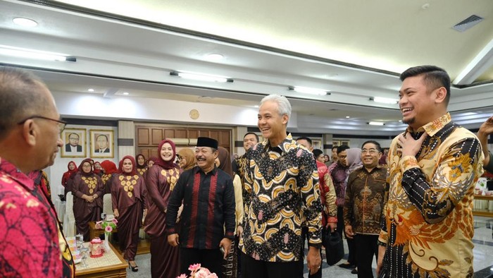 Bupati Gowa Adnan Puchrita Ichsan dan Gubernur Jawa Tengah Ganjar Pranowo. Dokumen Istimewa