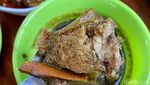 Sedep Bener! Semur Jengkol Bumbu Medhok di Dapur Ngacir Mandra