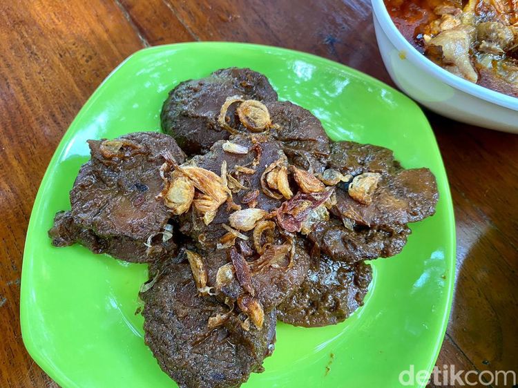 Sedep Bener! Semur Jengkol Bumbu Medhok di Dapur Ngacir Mandra