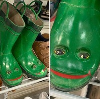 Desain gagal yang creepy