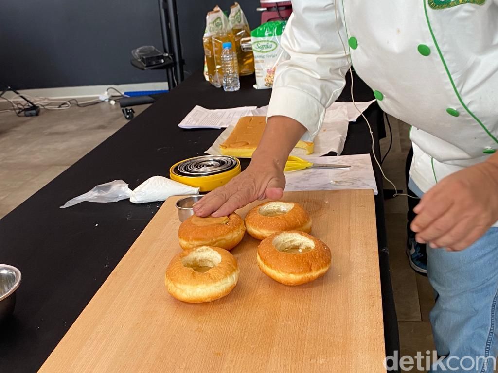 donat onde-onde dan flan