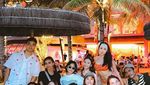 Fuji An Hangout Seru Bareng Keluarga Raffi Ahmad di Beach Club