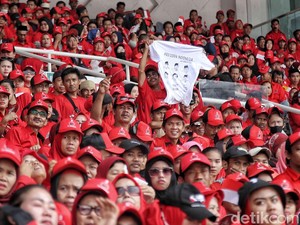 3 Kejutan Rapat Akbar PDIP: Sindiran Butet hingga Kehadiran Andika Perkasa