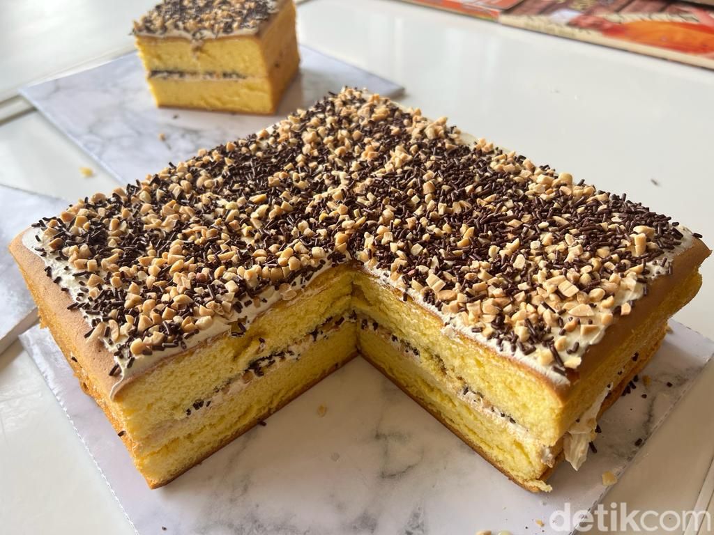 Martabak cake