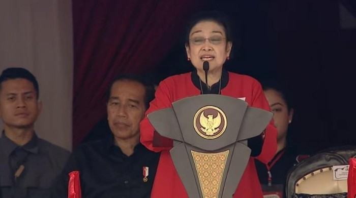 Megawati Soekarnoputri saat pidato di peringatan Bulan Bung Karno (dok. YouTube PDIP)