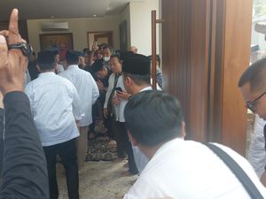 Suasana Rumah Duka Politikus Gerindra Desmond J Mahesa