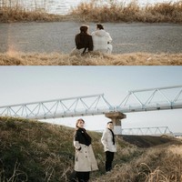 Jonatan Christie dan Shanju melakukan pemotretan prewedding di Jepang. Foto prewedding indah pasangan yang menikah pada 1 Desember 2023 ini bernuansa romantis di musim dingin. Foto: Instagram/@shanju