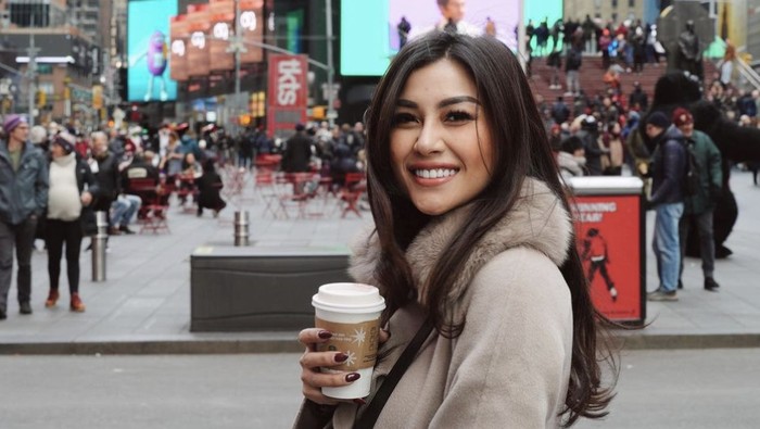 Serunya Nisya Ahmad Kulineran di Jepang hingga New York