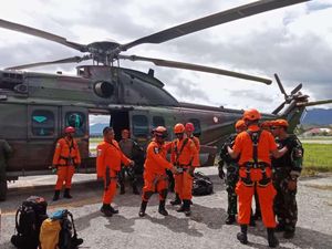 5 Hari Upaya Tim SAR di Hutan Papua demi Evakuasi Korban SAM Air