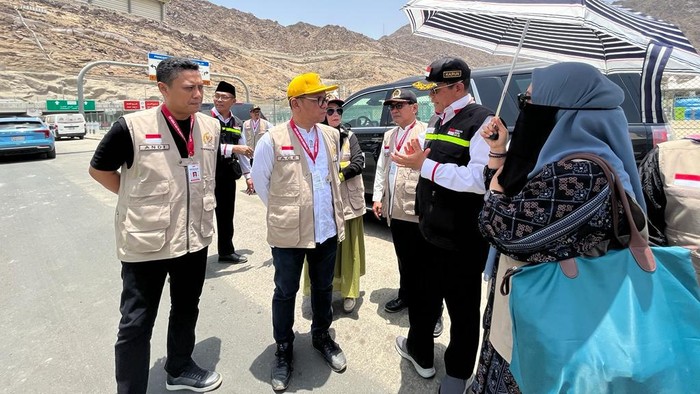 Timwas Haji DPR mengecek fasilitas bagi jemaah haji Indonesia di Armudzna