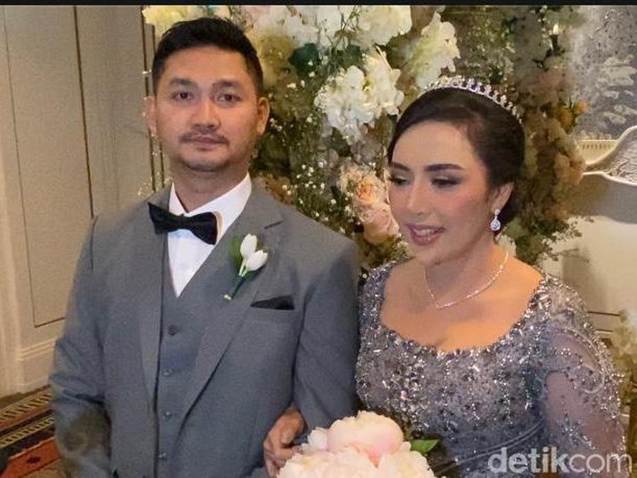 Angga Wijaya resmi nikah lagi.
