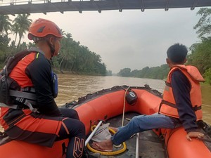 Bocah SD Hilang Saat Mandi di Sungai Batang Asai Sarolangun