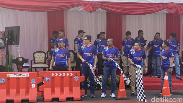 Dirlantas Polda Metro Jaya Kombes Latif Usman membuka street race di Kemayoran, Jakpus, 24-25 Juni. (Devi/detikcom)
