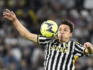 Liverpool Ikut Persaingan Datangkan Federico Chiesa