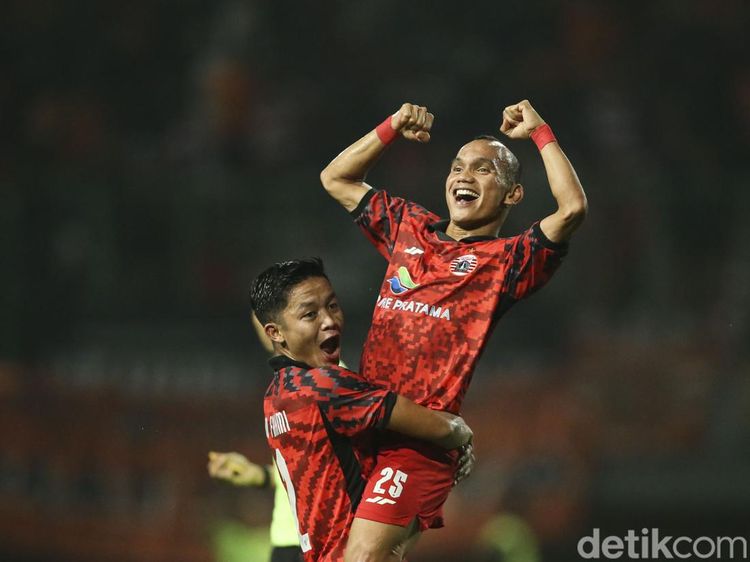 Gol Riko Simanjuntak Menangkan Persija Atas Ratchaburi