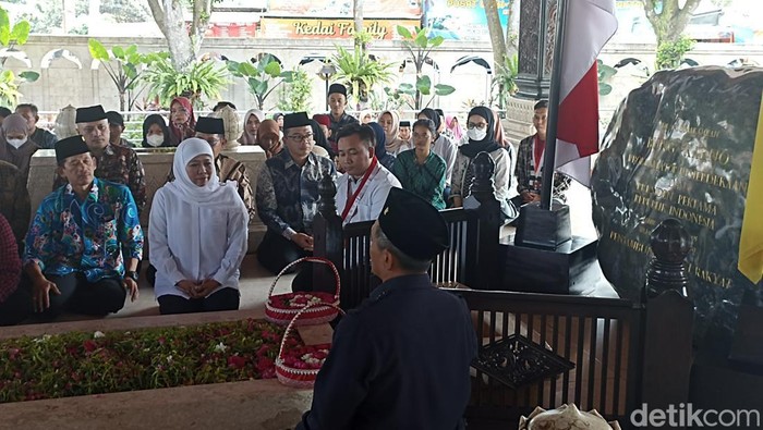 Gubernur Jatim Khofifah Indar Parawansa