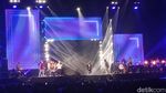Konser 25 Tahun Glenn Fredly Bawa Penonton Nostalgia